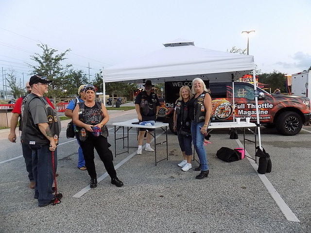 Bike Night 05-19-2016 (16)