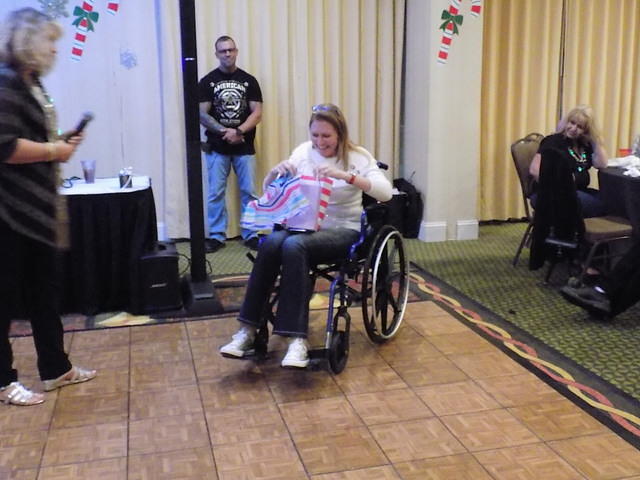 Chapter Christmas Party 12-03-2016 (40)