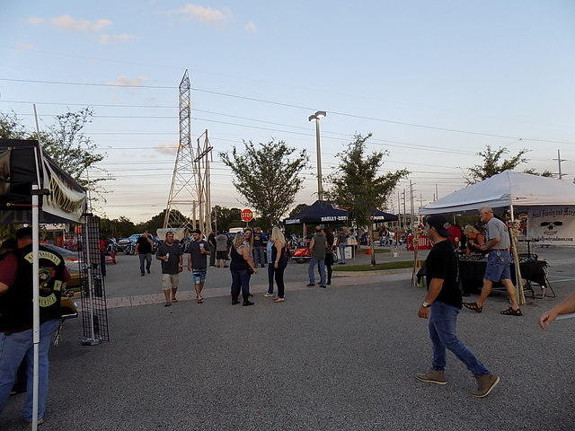 Edi - H-D Scooters Bike Night 05-18-2017 (11)