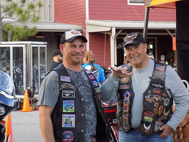 HD Bike Night 04-20-2017 (26)