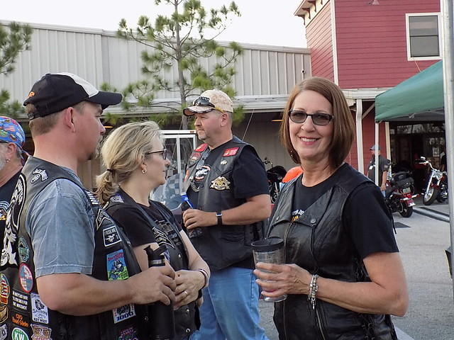 HD Bike Night 04-20-2017 (34)