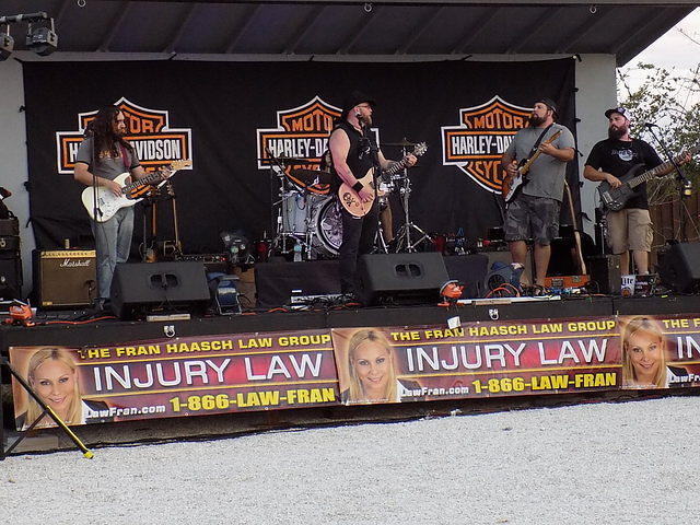 HD Bike Night 04-20-2017 (44)