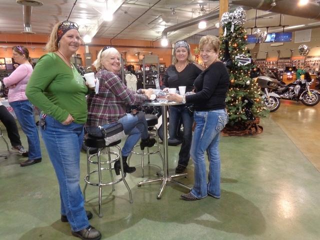 Debbie - Ladies Ride - Tilted Tea Cup Tearoom 11-25-2017 (15)