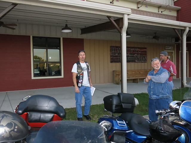 Ride 3-11-14 Burger Monger TH007