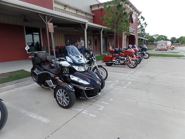Rid 4-07-15 MiCasa PlantCity TH (5)