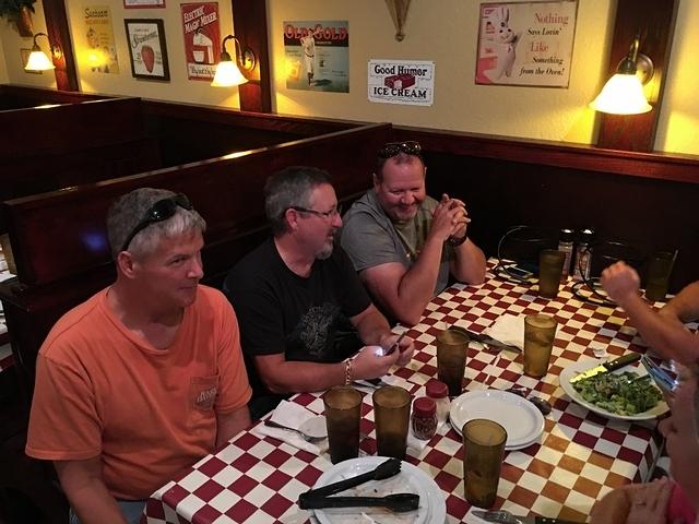 Mark - Old-Town-Pizzeria - TNDR - 06-28-2016 (3)