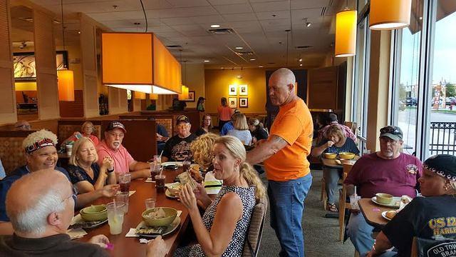 Sheri - Panera Bread - TNDR - 08-16-2016 (4)