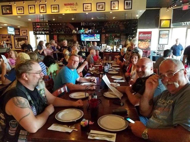 Tina - TNDR Anthonys Pizza 08-15-2017 (19)