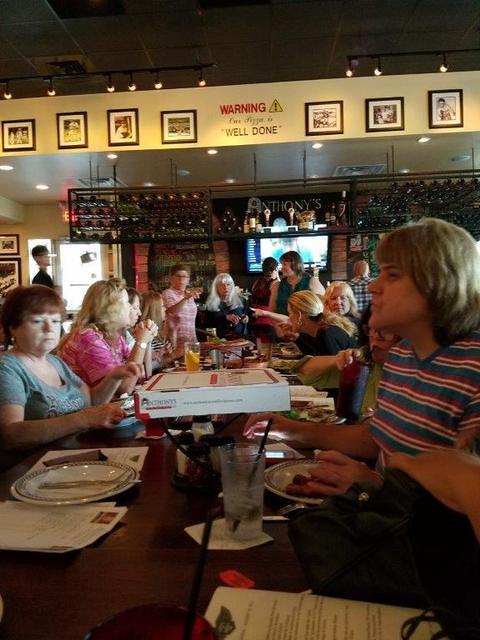 Tina - TNDR Anthonys Pizza 08-15-2017 (22)