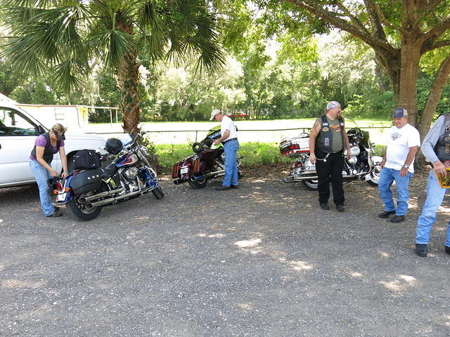 Ride 6-07-14 Cafe Masarytown TH023