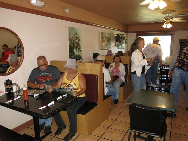 Ride 6-07-14 Cafe Masarytown TH026