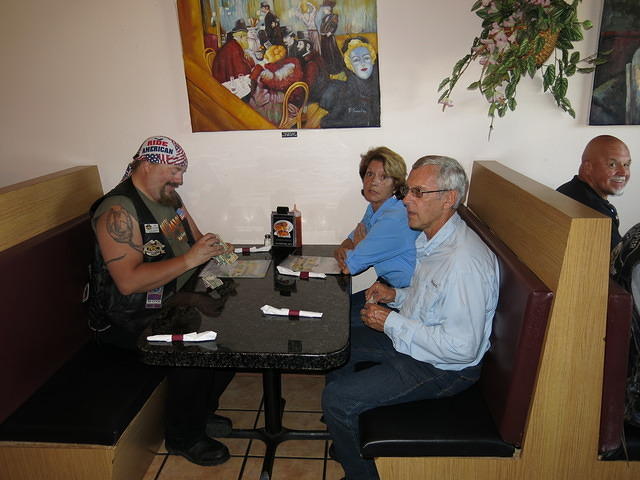Ride 6-07-14 Cafe Masarytown TH029