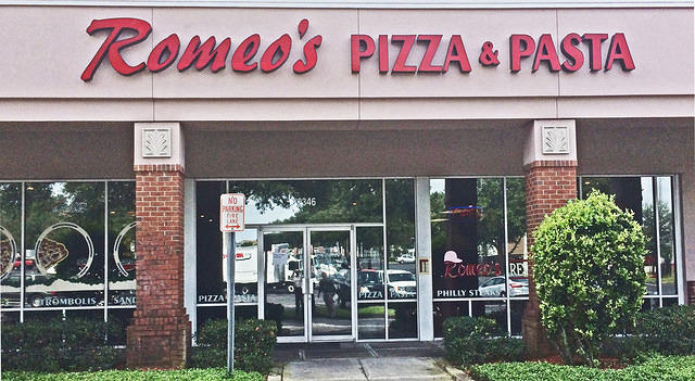 RomeosPizza1