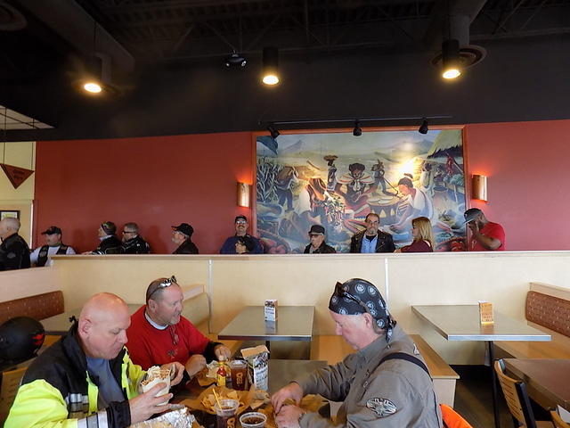 Edi - Lens Inaugural - Qdoba - 2017-12-09 (37)