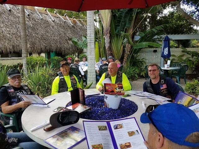 Sheri - Pops Sunset Grill 07-29-2017 (1)