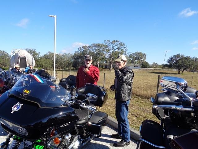 Randys Ride Oakwood Smokehouse 11-25-2017 (28)