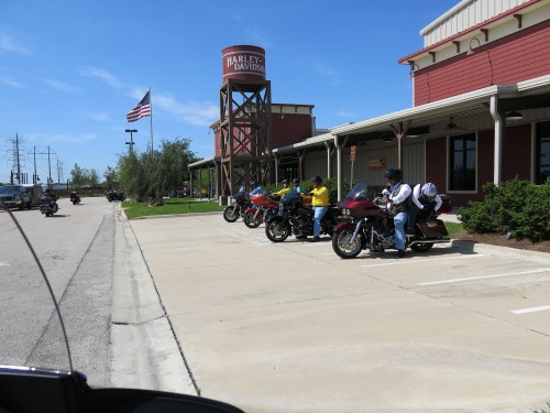 aau
