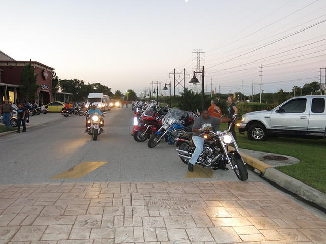 Ride 10-12-13 P4P-BikeNite TH044
