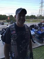 Ron - TNDR Hooters 05-16-2017 (11)