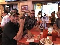 Ron - TNDR Hooters 05-16-2017 (22)