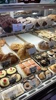 Debbie - Yalaha Deli and Bakery 02-04-2017 (35)